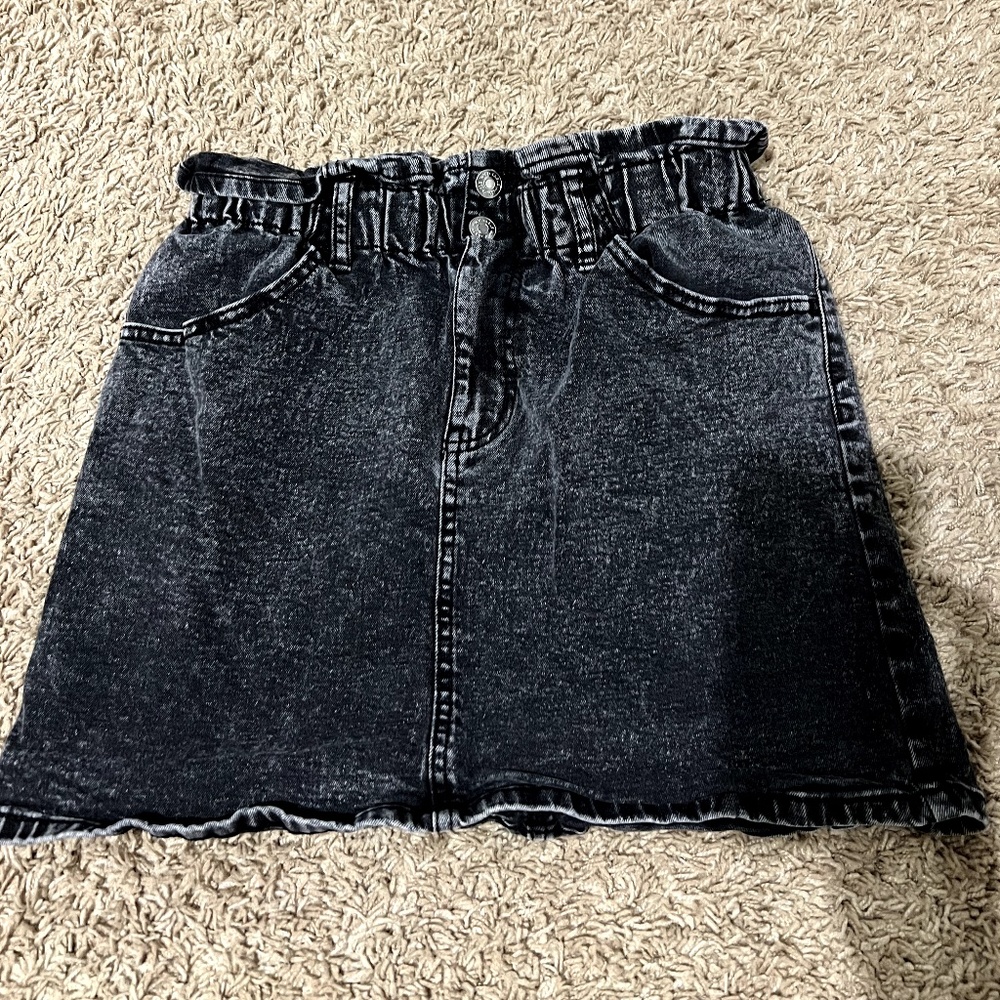 Black Denim skirt, size small, can fit medium